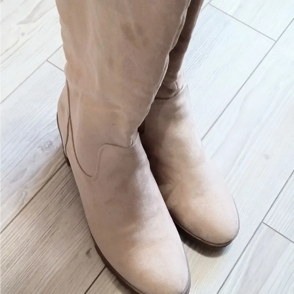 (74-4293) ZBY Women's Over The Knee Boot Sz 10